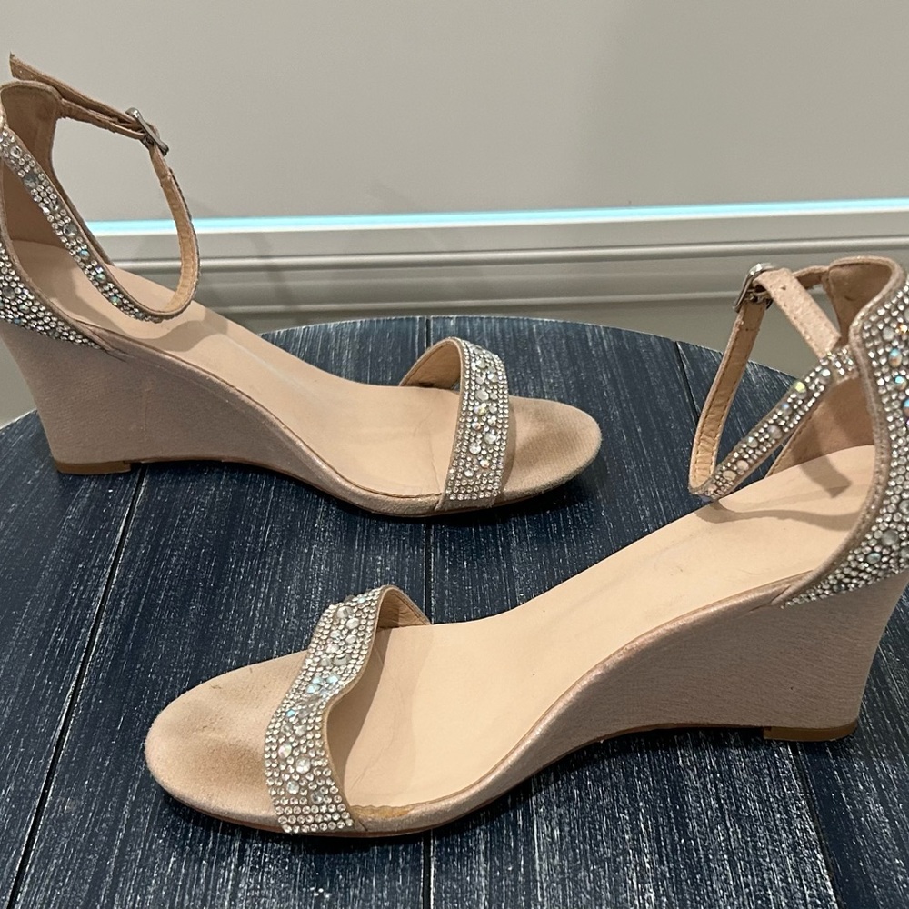 David’s Bridal Raquel Embellished Wedges - Picture 8 of 8